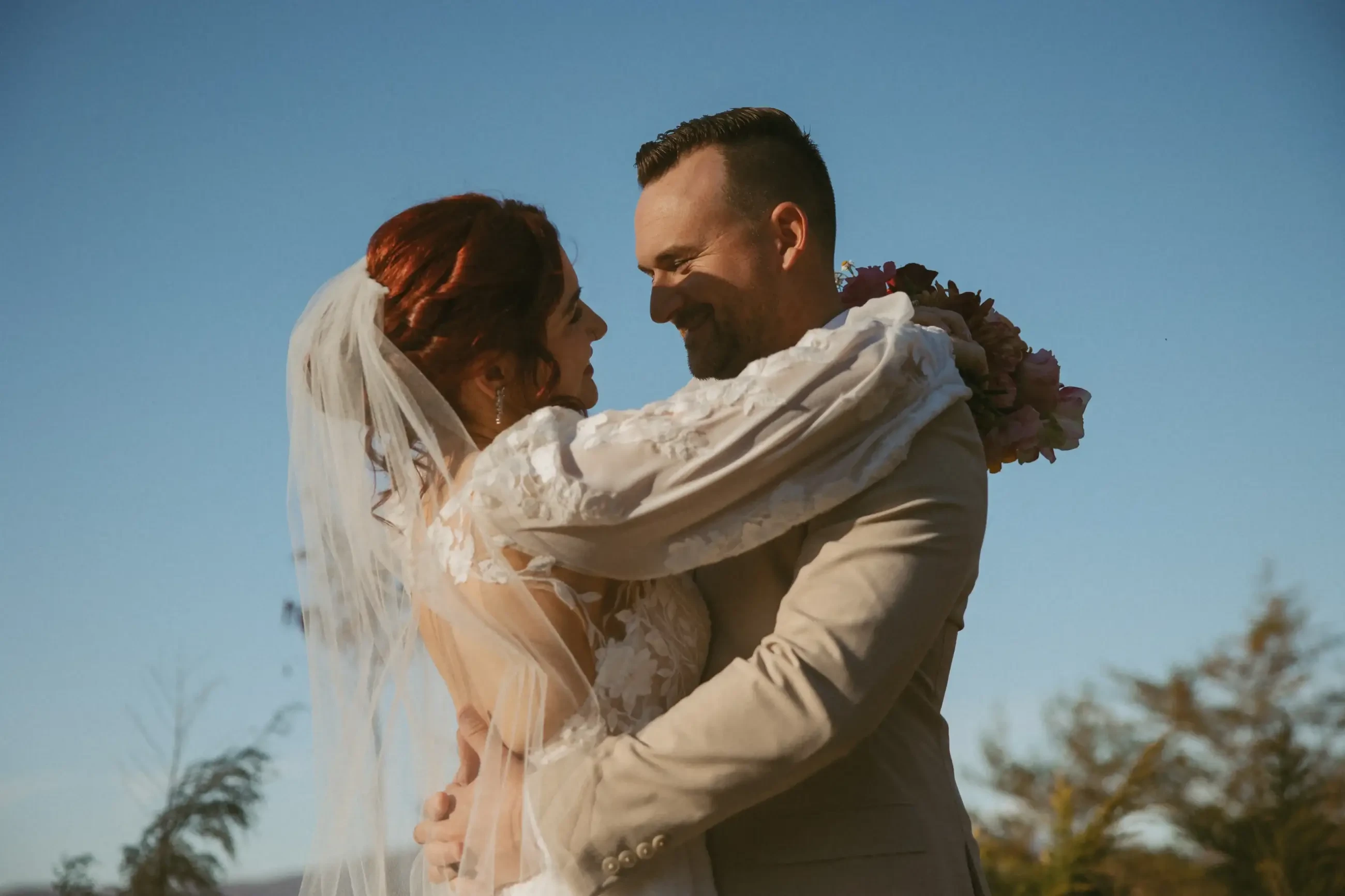 Chelsey & John. Mobile Image